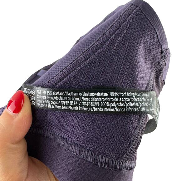 Victoria Sport 34D Purple Incredible Lightweight Criss Cross Back Sports Bra - Picture 9 of 9